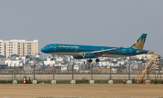 vietnam-airlines-posts-largest-quarterly-loss-ever.jpg